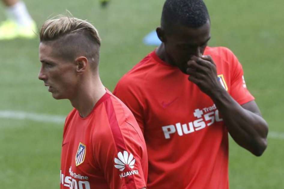 Fernando Torres y Jackson Martínez en un entrenamiento con el Atlético de Madrid / EFE