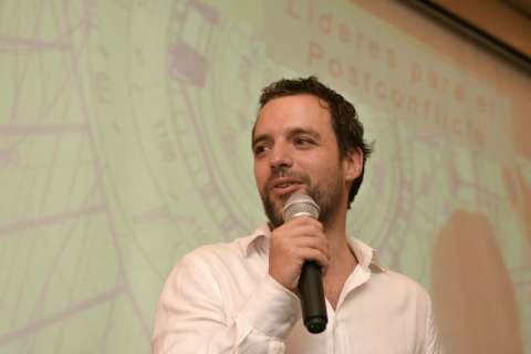Luis Ernesto Gómez renunció al Partido Liberal