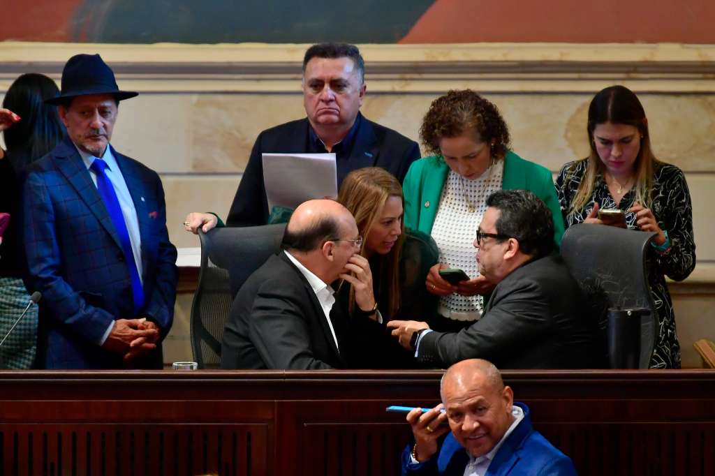 Primer debate del Presupuesto General de la Nación 2026 en las comisiones económicas; estuvieron Germán Ávila, ministro de Hacienda y Natalia Molina, directora del DNP.