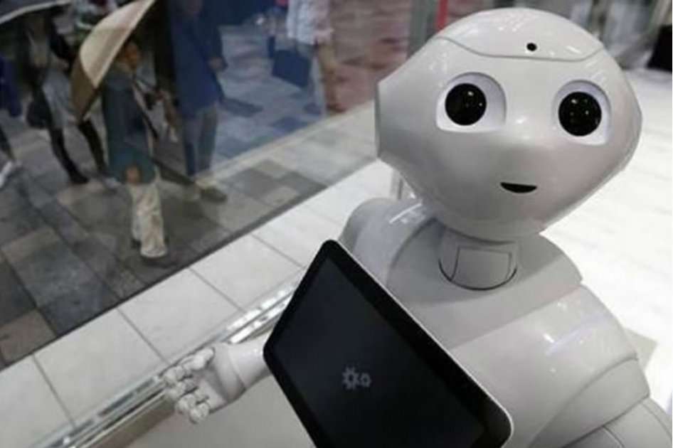 Conoce a 'Pepper', un robot asistencial "con corazón". / EFE.