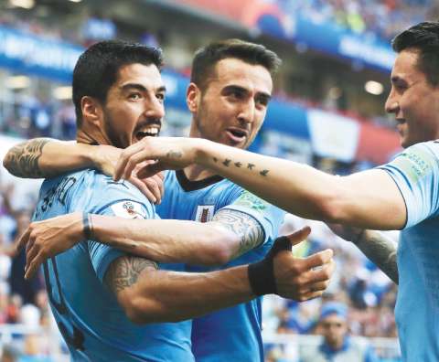 El alma del fútbol: Uruguay ya está en octavos de final de Rusia 2018