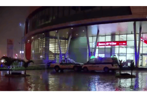Joven fue asesinado a las afueras del centro comercial Titán Plaza