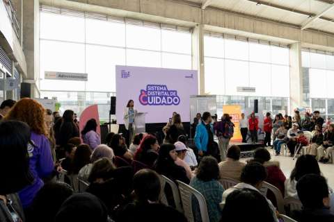 Donde cuidar también cuenta: Bogotá inauguró una nueva Manzana del Cuidado en el 20 de Julio