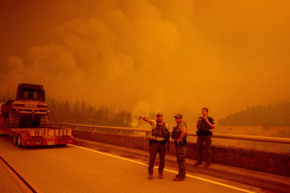 A través de las redes sociales, los ciudadanos mostraron el cielo rojo, que provocaron los incendios, y que se vivió el pasado 9 de septiembre durante el día.