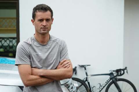 “El único objetivo de Egan en el Giro será aprender”: Xabier Artetxe, entrenador del Team Sky
