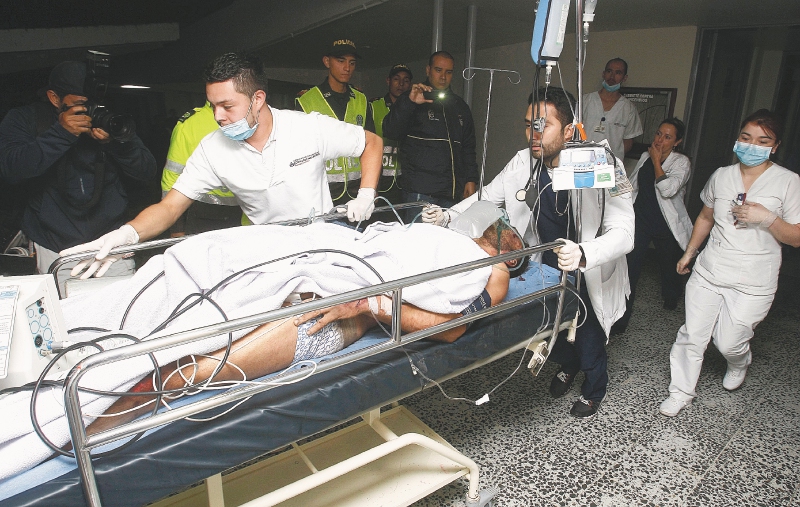 Los sobrevivientes llegaron a las clínicas de La Ceja, Somer y el Hospital San Vicente Fundación. / EFE