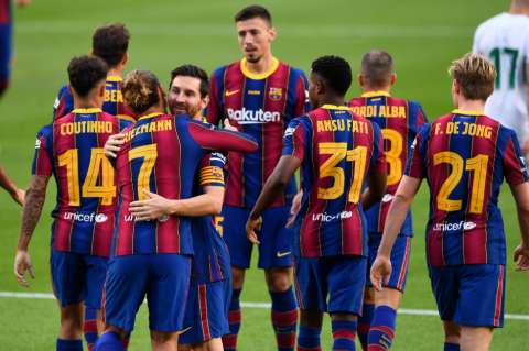 Barcelona, en medio de un ambiente agitado, comienza su camino en LaLiga