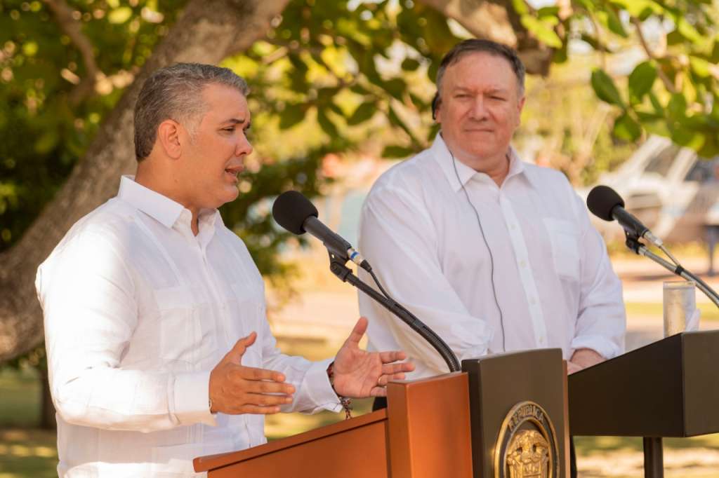 Iván Duque y Mike Pompeo luego de la reunión en Cartagena. / SIG