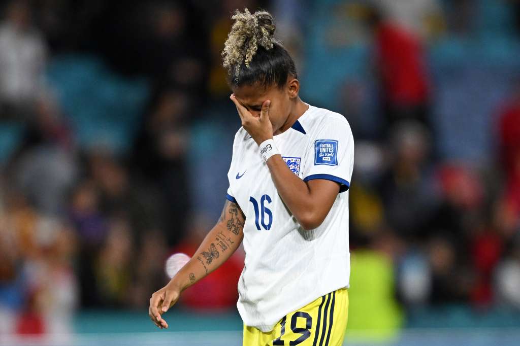 Sydney (Australia), 12/08/2023.- Jorelyn Carabali of Colombia reacts after losing the FIFA Women's World Cup 2023 Quarter Final soccer match between England and Colombia at Stadium Australia in Sydney, Australia, 12 August 2023. (Mundial de Fútbol) EFE/EPA/DEAN LEWINS AUSTRALIA AND NEW ZEALAND OUT