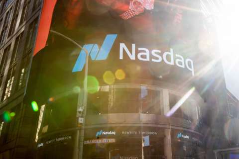 En Wall Street, Nasdaq y S&P 500 terminaron en niveles récord