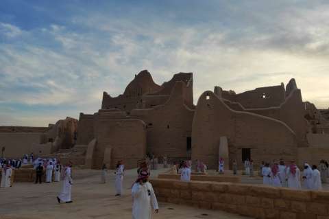 Descubren un tesoro de oro en Arabia Saudita que estuvo enterrado durante más de mil años