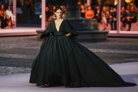Carolina Herrera realizó, por primera vez, su desfile principal en Madrid