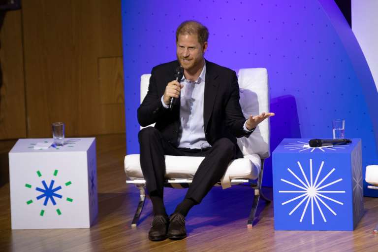 LOS DUQUES DE SUSSEX PRIMER DÍA DE SU VISITA OFICIAL A COLOMBIA