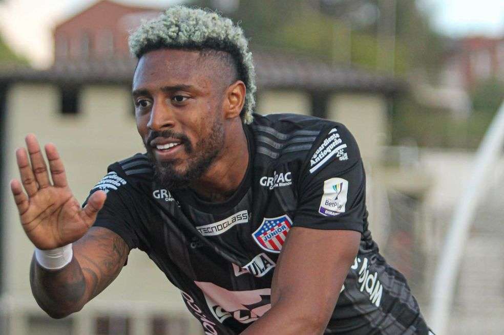 Ómar Albornoz abrió el marcador para Júnior en la primera mitad.