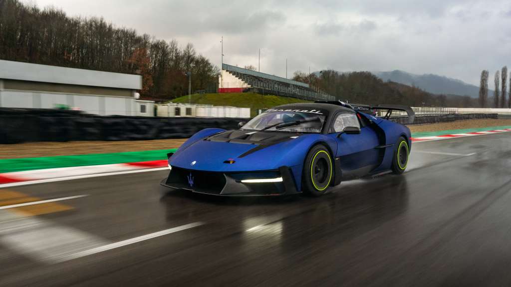 Maserati MC20