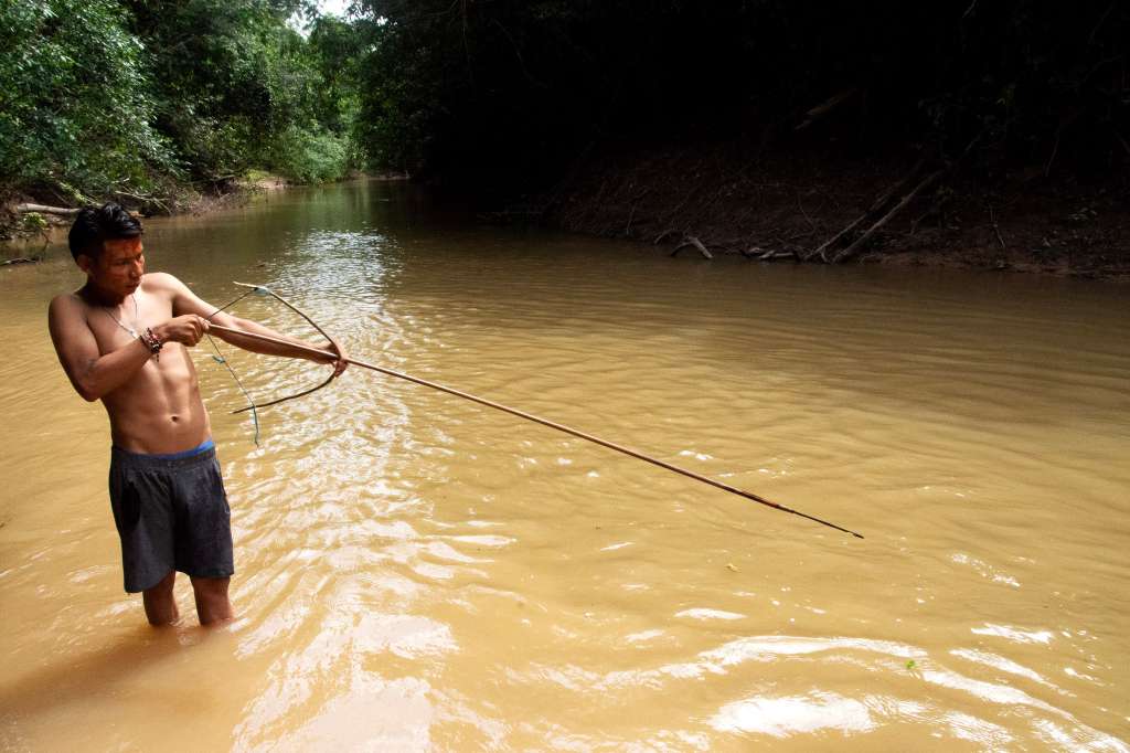 La lucha de una familia nukak por restaurar la Amazonia