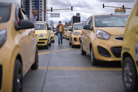 La lotería de los cien millones: el decreto que quiere hacer propietarios a taxistas
