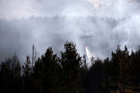 Emergencia nacional en Ecuador por 17 incendios activos, déficit hídrico y sequía
