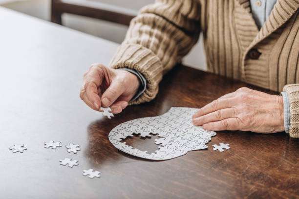 Una de las acciones recomendadas es realizar actividades cognitivas