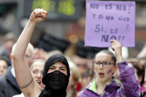 Marchas y recursos judiciales para impedir libertad de integrantes de  "La Manada"