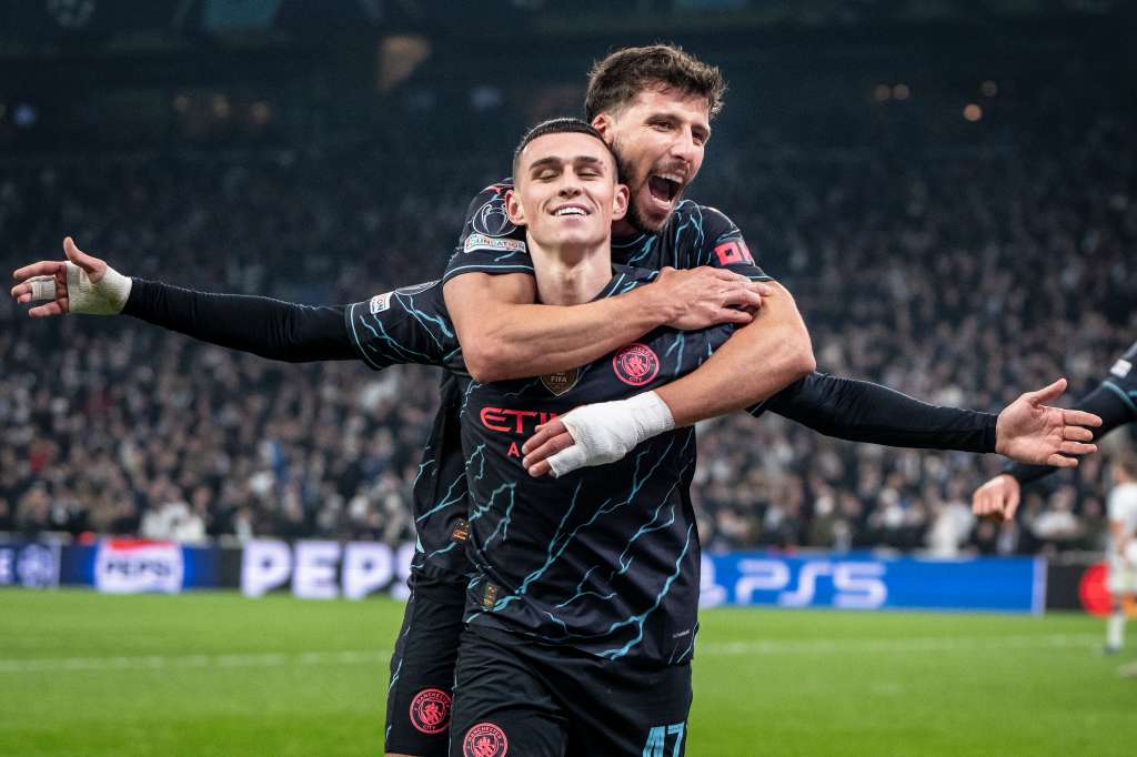 Copenhagen (Denmark), 13/02/2024.- Manchester City's Phil Foden celebrates after scoring the 1-3 goal during the UEFA Champions League round of 16 first leg soccer match between FC Copenhagen and Manchester City, in Copenhagen, Denmark, 13 February 2024. (Liga de Campeones, Dinamarca, Copenhague) EFE/EPA/Mads Claus Rasmussen DENMARK OUT