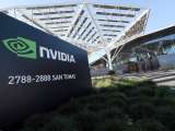 Trump concede a Nvidia permiso para vender chips avanzados, por un pedazo de las ganancias