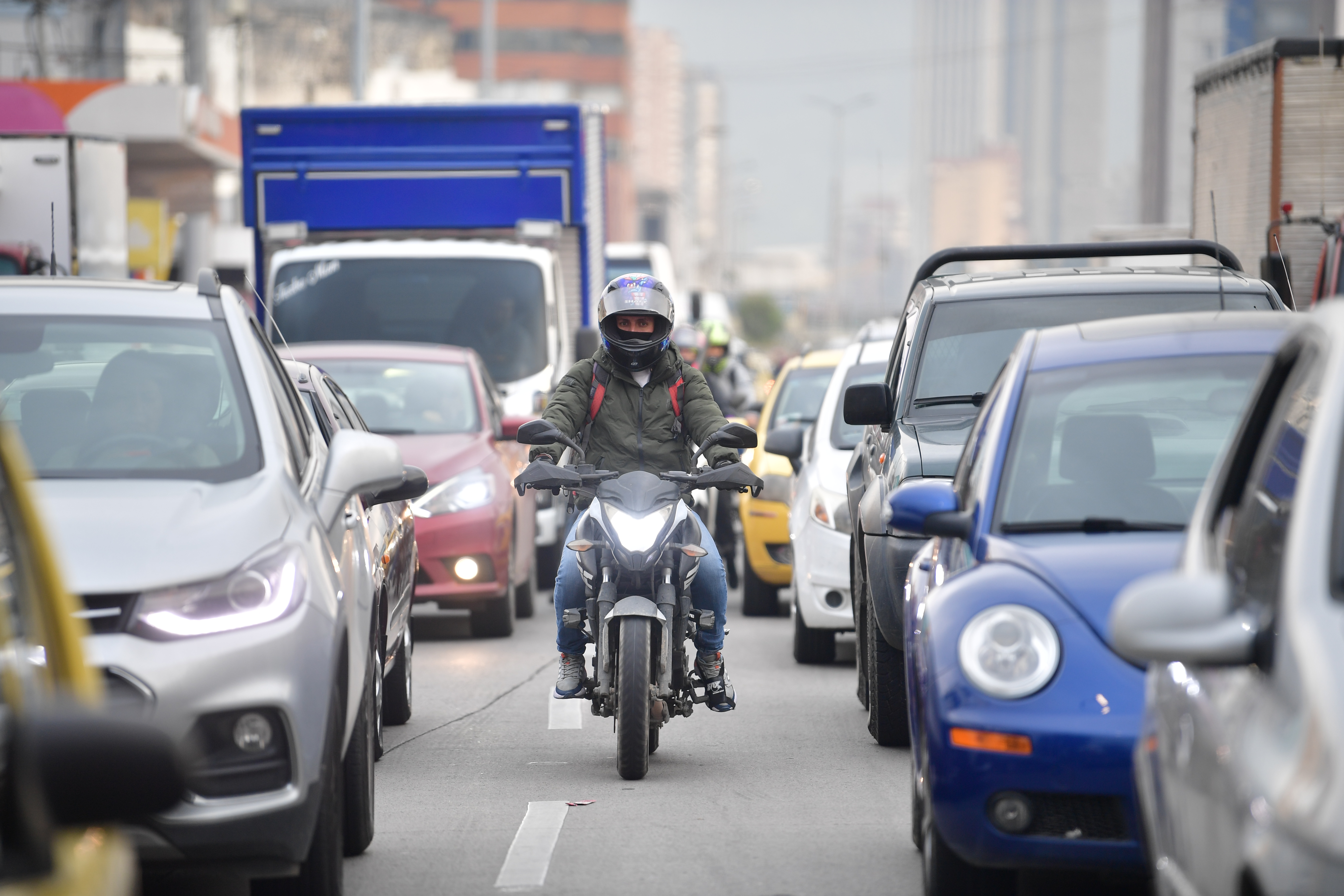 Trancones en Bogotá, durante la temporada decembrina.