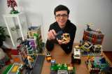 Sergio Ospina: un coleccionista de LEGO a quien armar un juguete le salvó la vida