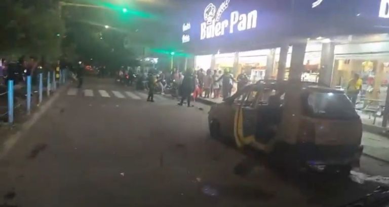 Ataque explosivo que iba dirigido a patrulla policial dejó cuatro civiles heridos en Cali