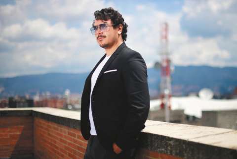 Jorge Ospina: “La inmortalidad consiste en pensar fuera de la caja”