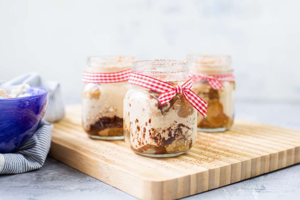 Falso tiramisú en vaso