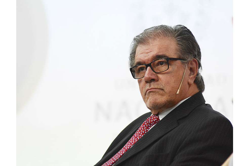 El profesor Alejo Vargas es invitado habitualmente a dar conferencias en la Escuela Superior de Guerra, en el curso de ascenso de coroneles. Agencia de Noticias UN.