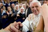 “Benedicto XVI está grave, pero estable”, dice el Vaticano
