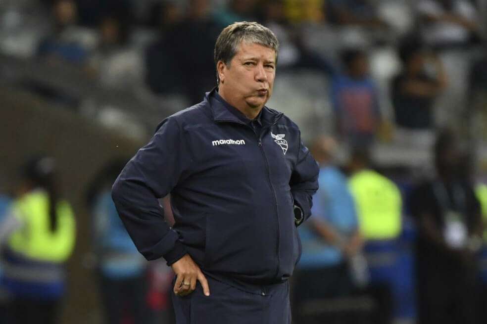 Gómez, durante el partido entre Uruguay y Ecuador en Belo Horizonte. / AFP