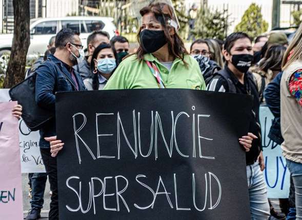 ¿Millonario negocio a espaldas del superintendente?