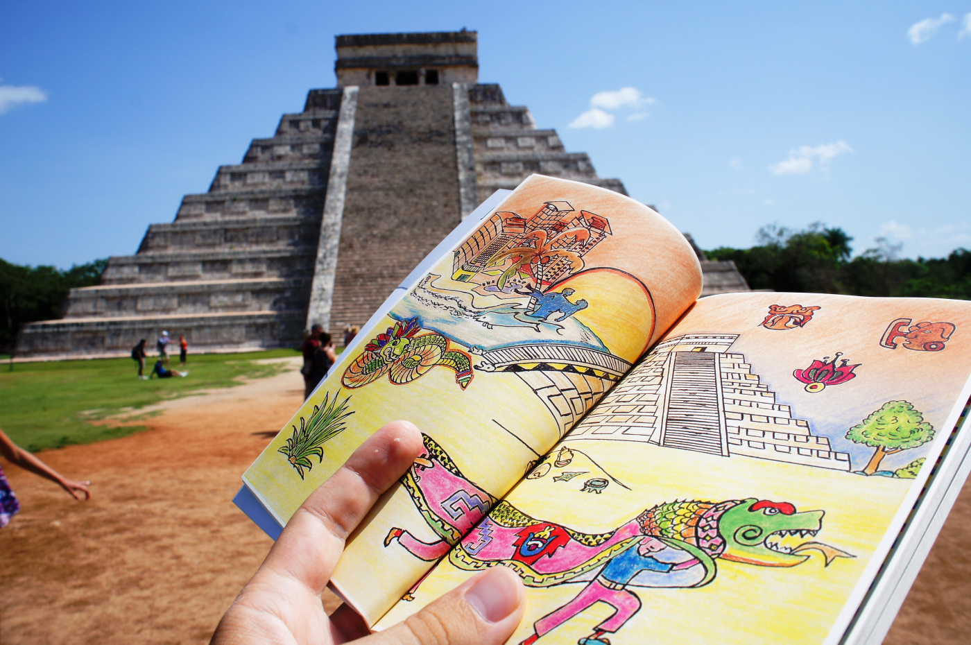 En 2012 se inició el proyecto Ja'ab con 12 historias de ficción para adultos ambientadas en la región maya. / Cortesía