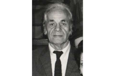 Chile despide frente al mar a su poeta Nicanor Parra