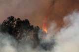 Incendios en Los Ángeles: el viento cede, pero aún hay cinco focos activos