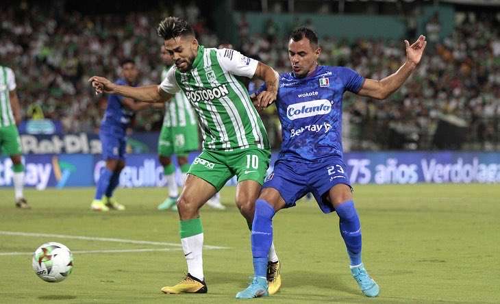 En una tarde-noche lluviosa, Nacional y Once Caldas empataron 0-0 en el estadio Atanasio Girardot.