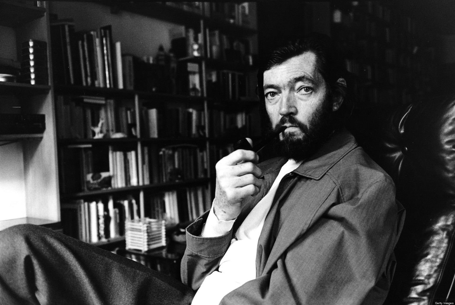 "Cortázar" es el título del nuevo libro sobre el escritor argentino, obra de Jesús Marchamalo y el dibujante Marc Torices. / Archivo