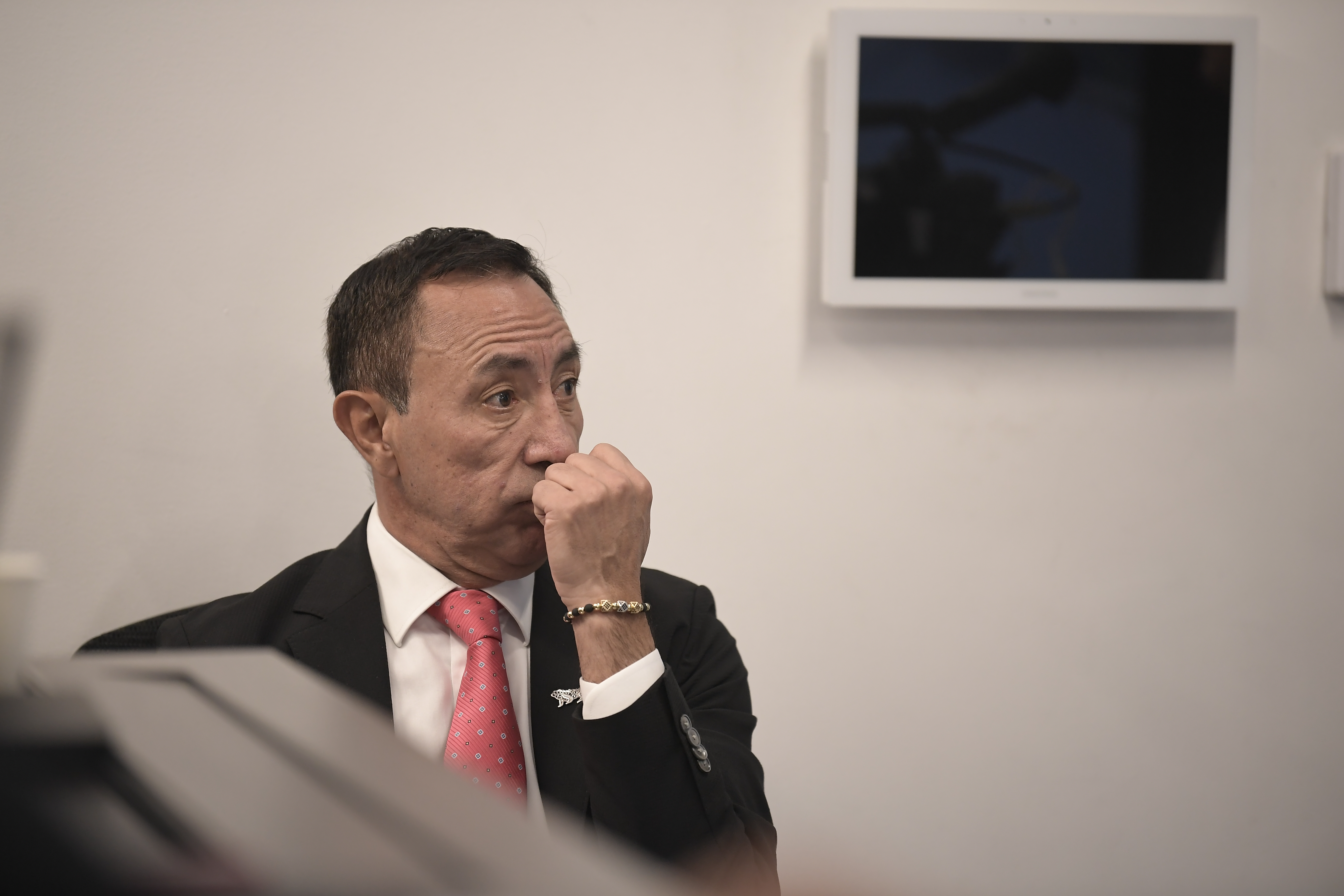 Presidente de Ecopetrol, en rueda de prensa anunciando que desarrollará un proyecto de regasificación en su terminal marítimo de Coveñas, con el objetivo de importar gas natural licuado y revertir la creciente escasez de este combustible en el país.