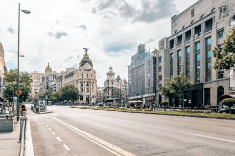 Opciones para colombianos que buscan migrar de forma legal a España