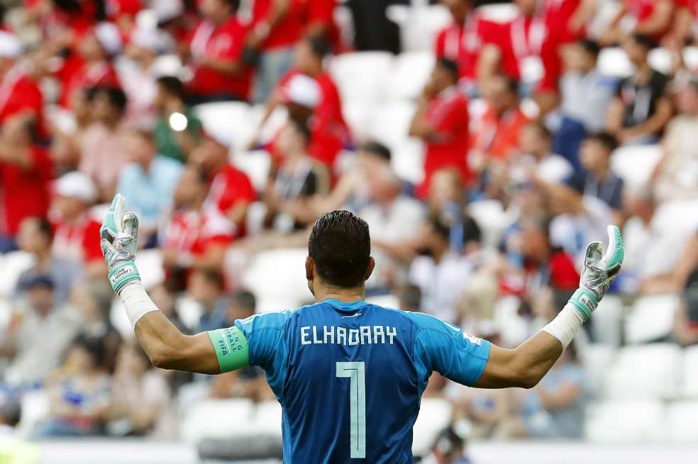 El egipcio El Hadary, con más de 150 partidos internacionales, disputó el encuentro entre su país y Arabia Saudita con 45 años y 161 días / EFE