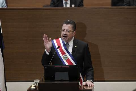 ‘Si se portan mal van de vuelta a su país’: Costa Rica advierte a los migrantes