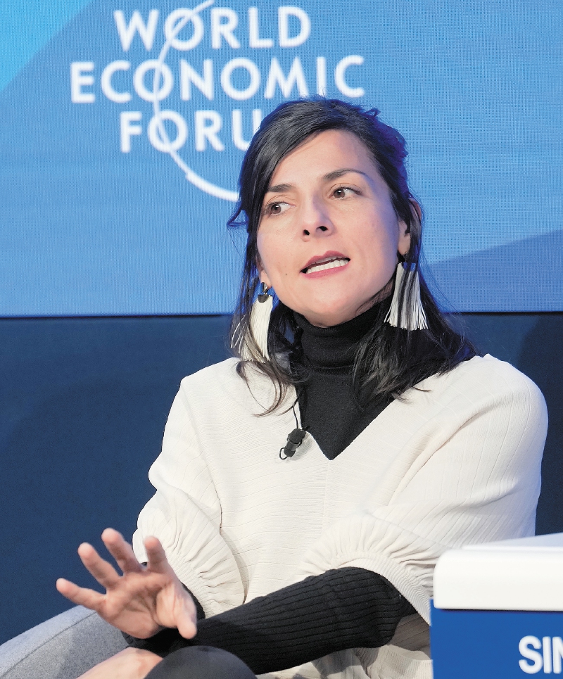  La ministra Irene Vélez, quien participó en el Foro Económico Mundial, realizado entre el 16 y 20 de enero.  / World Economic Forum








