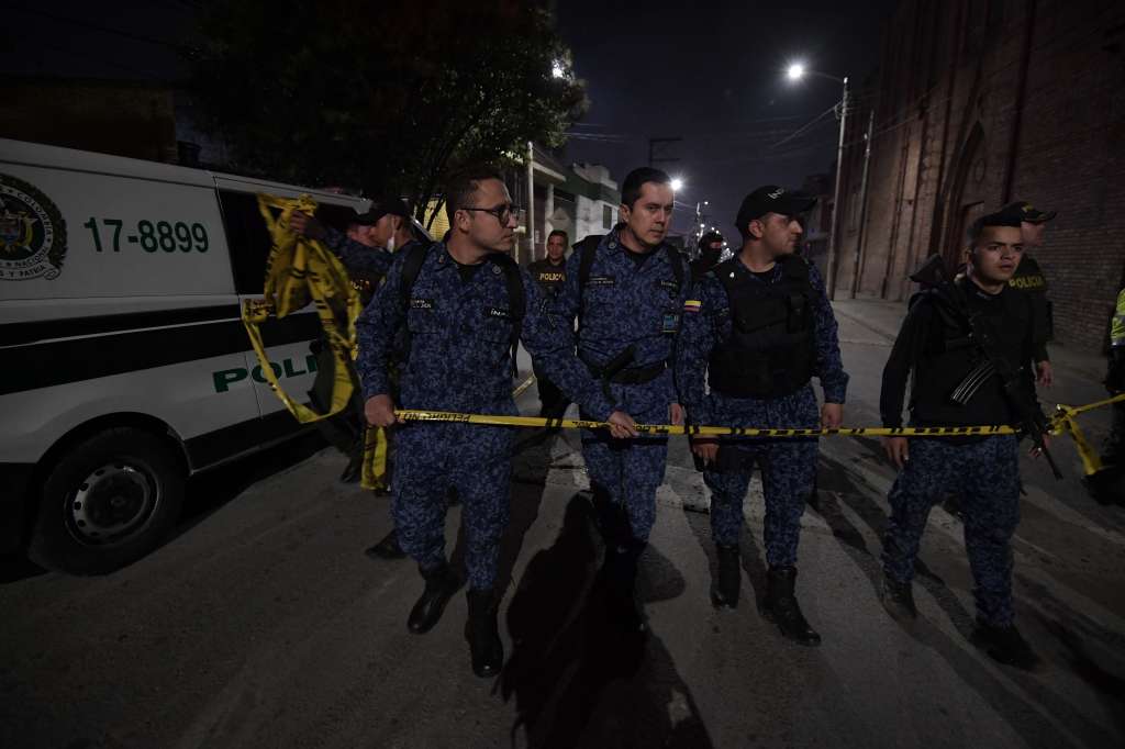 Motín y un intento de fuga de este penal, dejaron como saldo 23 muertos y 82 reclusos heridos, causado por las pésimas condiciones carcelarias, violación de derechos humanos y pánico por el coronavirus.