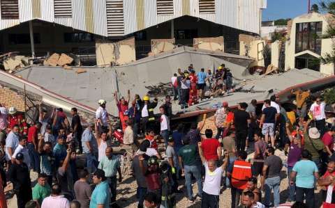 En México, al menos 10 personas murieron tras el desplome del techo de una iglesia