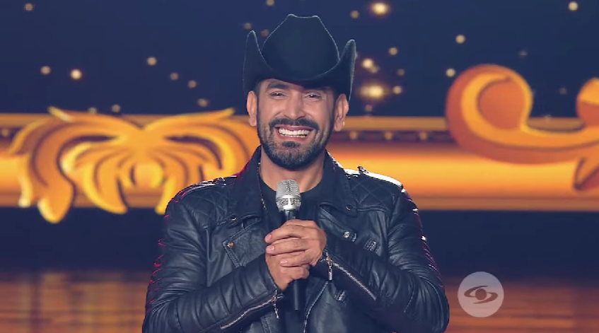 Imitador de ‘Yo me llamo’ se fue a los puños para resolver problema en el programa