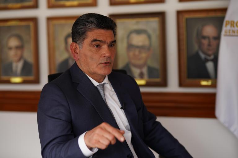 Procurador Eljach descarta investigación contra minvivienda por viaje a Santa Marta