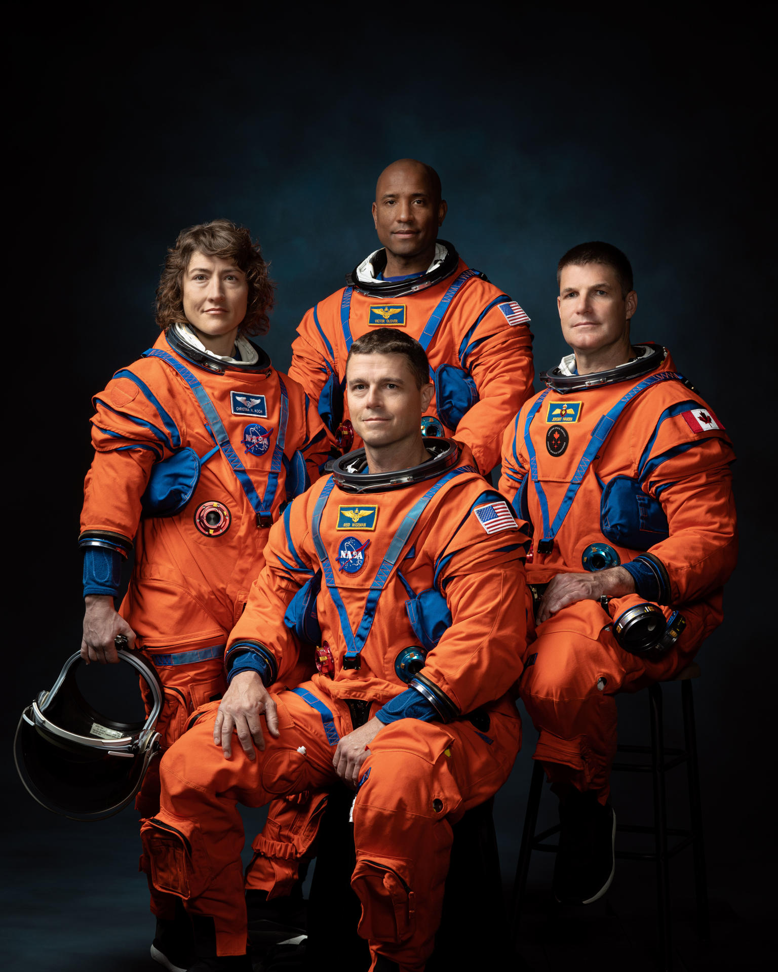 USA9446. CABO CAÑAVERAL (FL, EEUU), 27/03/2026.- Fotografía del 29 de marzo de 2023 cedida por la NASA de los miembros de la misión Artemis II, de izquierda a derecha, de los astronautas de la NASA Reid Wiseman, Victor Glover y Christina Hammock Koch, junto con el astronauta de la Agencia Espacial Canadiense, Jeremy Hansen. Los cuatro astronautas que integran la misión Artemis II, que supone el regreso de seres humanos a la Luna, llegaron este viernes al Centro Espacial Kennedy en Cabo Cañaveral (Florida), y se declararon "entusiasmados" ante el lanzamiento previsto para el próximo miércoles. EFE/Josh Valcarcel/NASA /SOLO USO EDITORIAL /NO VENTAS /SOLO DISPONIBLE PARA ILUSTRAR LA NOTICIA QUE ACOMPAÑA /CRÉDITO OBLIGATORIO